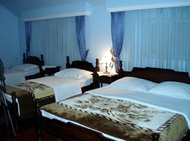 Hotel Evropa Podgorica Zimmer foto